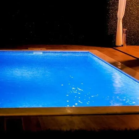 Villa Lilyum Garden House&organization Soeylemis