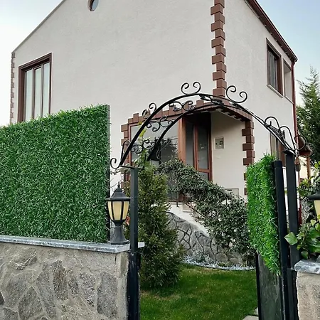 Lilyum Garden House&organization *