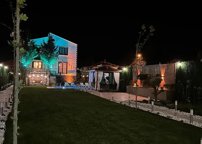 Villa Lilyum Garden House&organization *