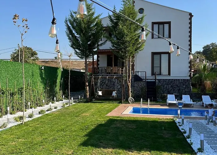 Lilyum Garden House&organization Villa